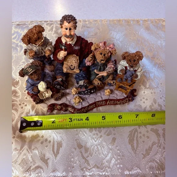 Boyds Bears Fifth Anniversary Figurine with Brown and Tan Accents - Picture 6 of 7